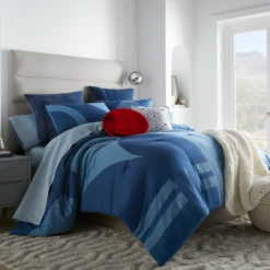 Star Wars™ Astromech 7PC Bedding Collection -Pro Gear Home Shop AstromechBedv2 5df038f1 498f 4d0d 8c29 30b0cca208df