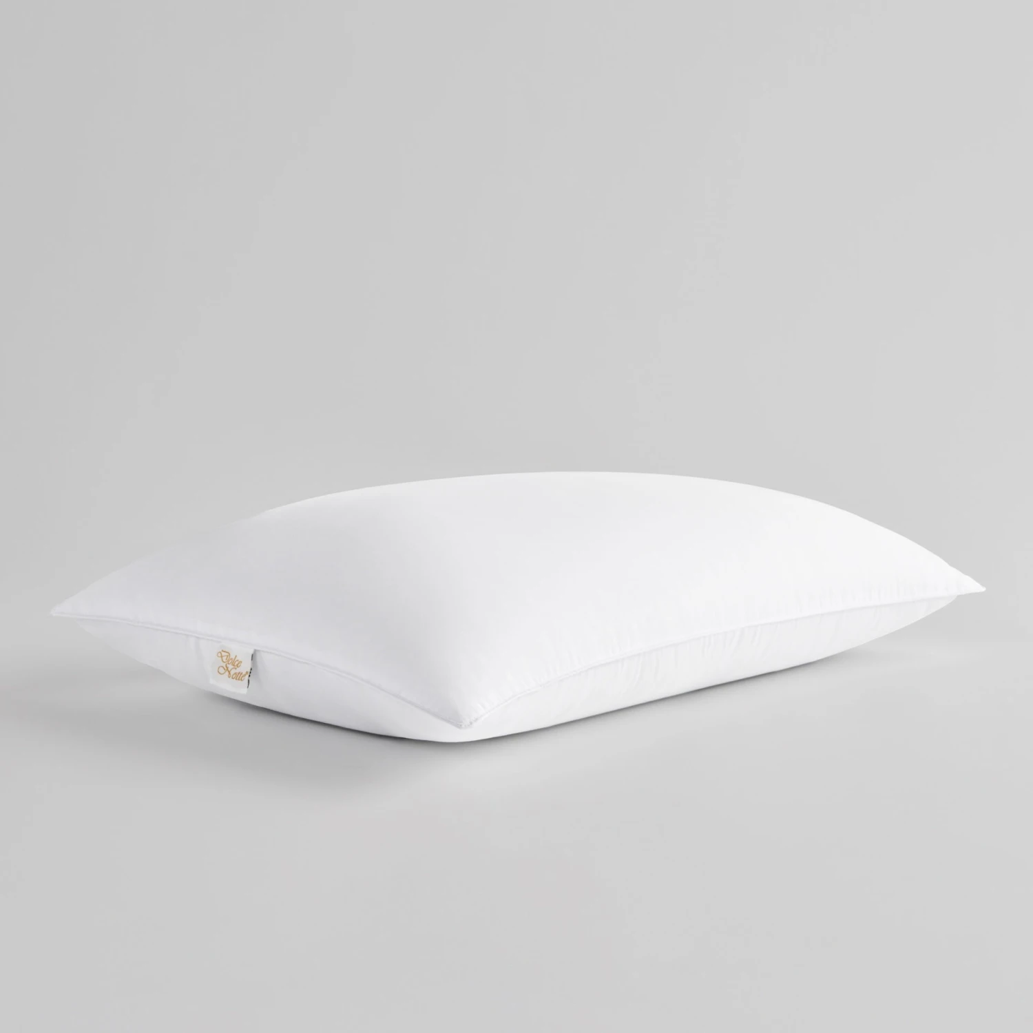 Hotel Dolce Notte Soft-Medium Pillow 5 Hotel Dolce Notte Soft-Medium Pillow - Image 3